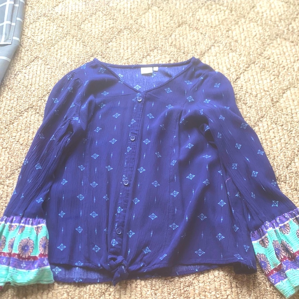dress shirt
